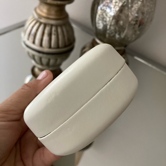 Marc Jacobs case - Picture 6 of 7